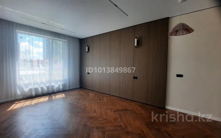 2-бөлмелі пәтер · 49 м² · 2/14 қабат, Казыбек би, бағасы: 36.3 млн ₸ в Астане, Нура р-н — фото 3