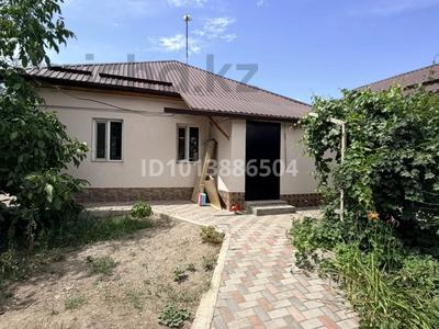 Жеке үй · 3 бөлме · 65 м² · 5 жүзд., Райымбека 16а — Автостанция, бағасы: 38 млн ₸ в Каскелене