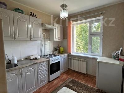 2-бөлмелі пәтер · 49 м² · 5/5 қабат, 1 ш/а, Тургенева 100/3, бағасы: 13.4 млн ₸ в Актобе, мкр 5