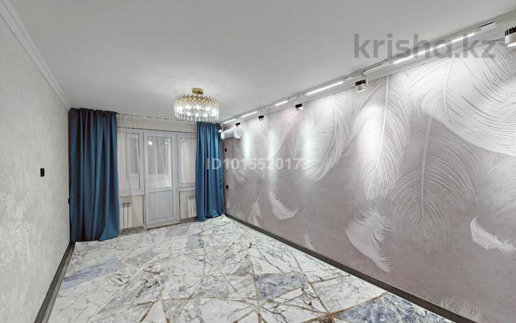 1-комнатная квартира · 42 м² · 4/5 этаж, 8 микрорайон — С БОЛЬШОЙ ЛОДЖИЕЙ за 15.5 млн ₸ в Шымкенте — фото 4