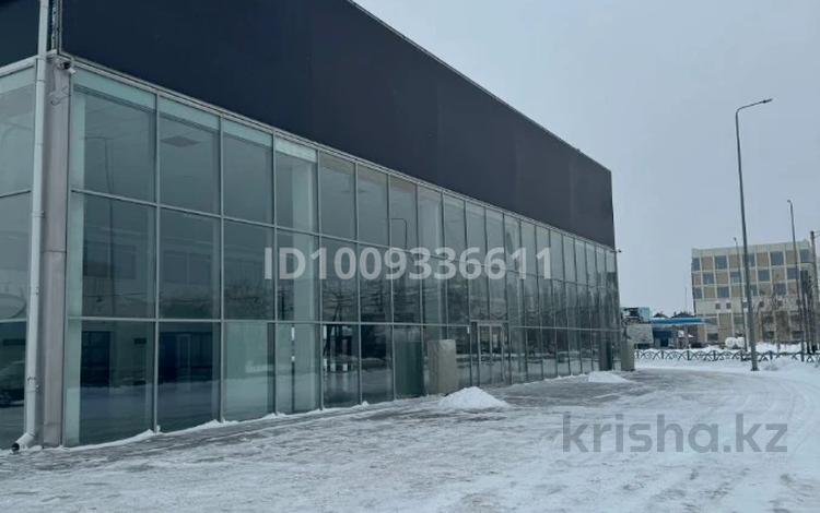 Свободное назначение, азс, автосервисы и автомойки · 1538.9 м² за 2 млрд ₸ в Уральске, мкр Строитель — фото 2