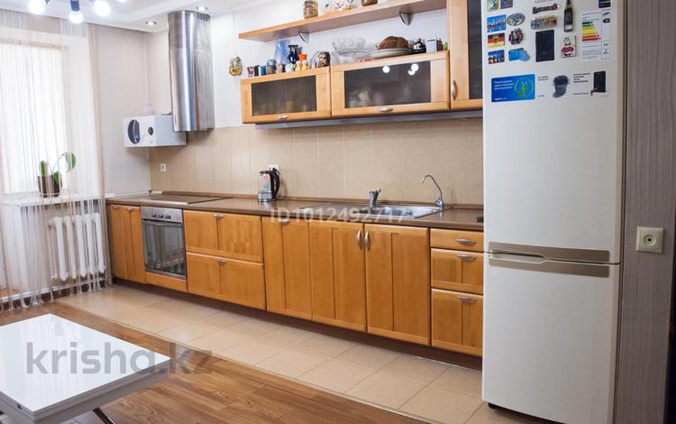 3-комнатная квартира · 77 м² · 11/12 этаж, Кенесары 1 за 45 млн ₸ в Астане, Сарыарка р-н — фото 6