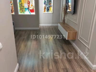 3-комнатная квартира · 67 м² · 7/10 этаж, мкр Каргалы, Кенесары хана 54/1-45 за 49 млн ₸ в Алматы, Наурызбайский р-н