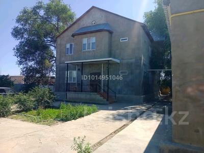 Жеке үй · 10 бөлме · 300 м² · 10 жүзд., Томарлы ш/а., Б Ермуханова 33б, бағасы: 45 млн ₸ в Атырау, мкр Томарлы