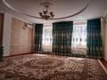 Отдельный дом · 10 комнат · 300 м² · 10 сот., мкр Томарлы, Б Ермуханова 33б за 45 млн ₸ в Атырау — фото 12