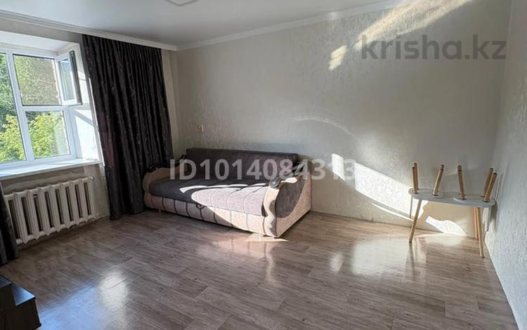 2-комнатная квартира · 43 м² · 3/5 этаж, Сортировка, локомотивная 155/2 за 9 млн ₸ в Караганде, Алихана Бокейханова р-н — фото 2