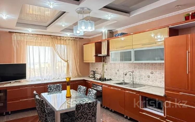 3-комнатная квартира · 114.7 м² · 7/9 этаж, 14-й мкр 59а за 38.5 млн ₸ в Актау — фото 2