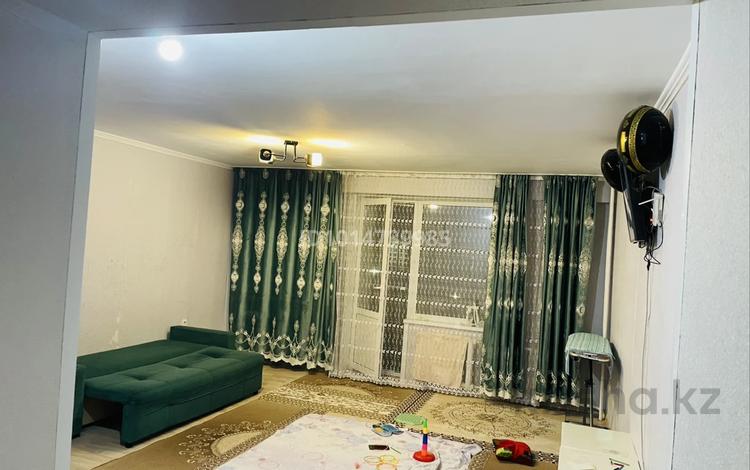 3-бөлмелі пәтер · 85 м² · 6/9 қабат, Көкжал барак 13/1 — Көкжал Уалиева, бағасы: 37 млн ₸ в Усть-Каменогорске — фото 2