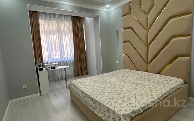 2-бөлмелі пәтер · 75 м² · 4/7 қабат, 19-ш/а. 21, бағасы: 31 млн ₸ в Актау, 19-й мкр — фото 3