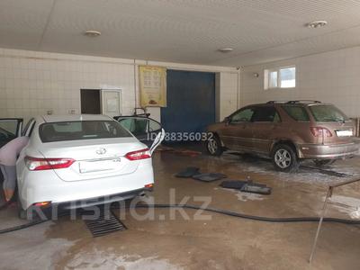 Продажа коммерческой недвижимости в Жамбылской обл.: Азс, автосервисы и автомойки · 500 м² за 110 млн 〒 Азс, автосервисы и автомойки · 500 м² за 110 млн 〒 в Шу