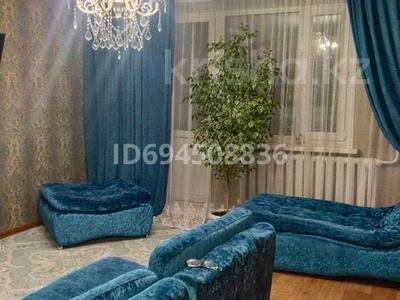Пәтерлер в Абай обл.: 4-бөлмелі пәтер · 81 м² · 4/12 қабат, 15 микрарайон 18 — Площадь Ауэзова, бағасы: 35 млн 〒 4-бөлмелі пәтер · 81 м² · 4/12 қабат, 15 микрарайон 18 — Площадь Ауэзова, бағасы: 35 млн 〒 в Семее