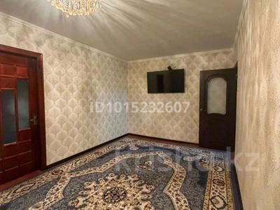4-комнатная квартира · 80 м² · 4/5 этаж, 8-й микрорайон 15 за 250 000 ₸ в Шымкенте, Туран р-н