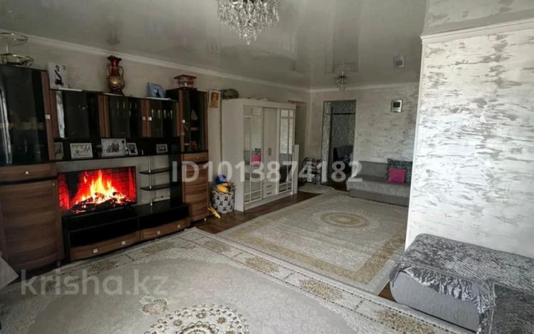 3-комнатная квартира · 90 м² · 4/5 этаж, микрорайон Каратал 57 — улица Ш. Уалиханова за 27 млн ₸ в Талдыкоргане — фото 2