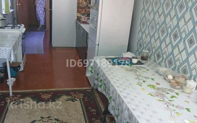 Часть дома · 4 комнаты · 135 м² · 4 сот., Ескалиева 100 — Карева за 28 млн ₸ в Уральске — фото 2