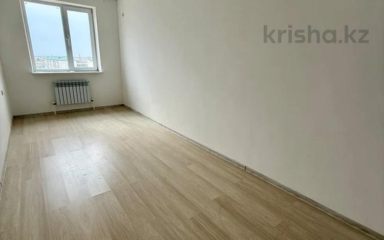 3-комнатная квартира · 81 м² · 6/10 этаж, мкр Центральный, Абая 26, 26/1, 26/2, 26/3 за 30 млн ₸ в Атырау — фото 2