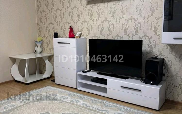 3-комнатная квартира · 71 м² · 2/10 этаж, 7-й микрорайон, 7 микрорайон 16 за 35 млн 〒 в Костанае — фото 9