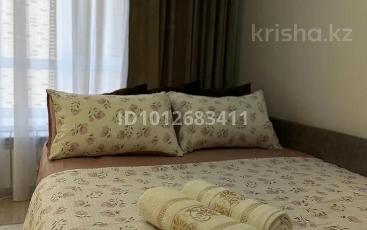 1-бөлмелі пәтер · 42 м², Толе би 46 — Е-10, бағасы: 15 000 ₸ в Астане, Нура р-н — фото 2
