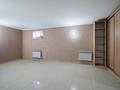 Жеке үй · 5 бөлме · 300 м² · 3 сот., ул. Абдолова 40, бағасы: 95 млн ₸ в Уральске, мкр Школьник — фото 39