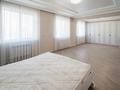 Жеке үй · 5 бөлме · 300 м² · 3 сот., ул. Абдолова 40, бағасы: 95 млн ₸ в Уральске, мкр Школьник — фото 46