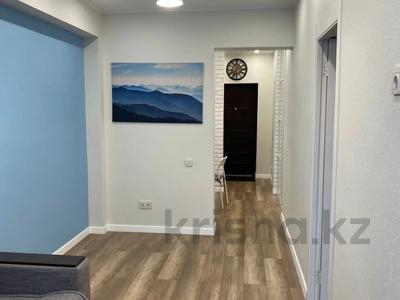 2-комнатная квартира · 50 м² · 3/12 этаж, Толе би 189/3 за 350 000 〒 в Алматы