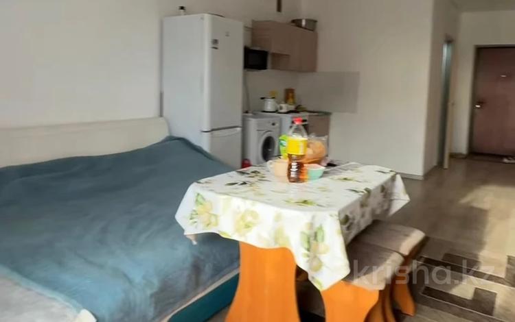 1-комнатная квартира · 39.5 м² · 9/9 этаж, Ладожская 17\1 за 15.5 млн ₸ в Павлодаре — фото 2