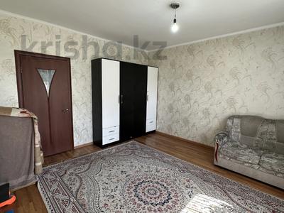 1-комнатная квартира · 43 м² · 2/10 этаж, мкр Аксай-1 за 28.7 млн ₸ в Алматы, Ауэзовский р-н