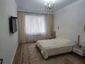 3-бөлмелі пәтер · 120 м² · 1/5 қабат, Алтын орда ш/а., мангилик ел, бағасы: 47 млн ₸ в Актобе, мкр. Алтын орда — фото 4
