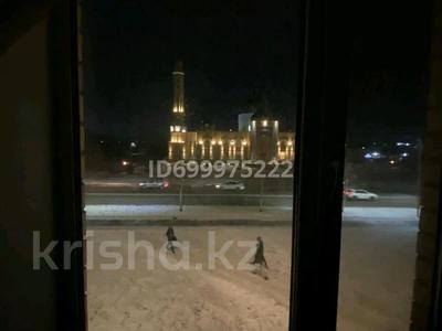 2-бөлмелі пәтер · 56.6 м² · 2/10 қабат, 1-й микрорайон, Наурыз 7 — Маяковского мечеть, бағасы: 26 млн ₸ в Костанае