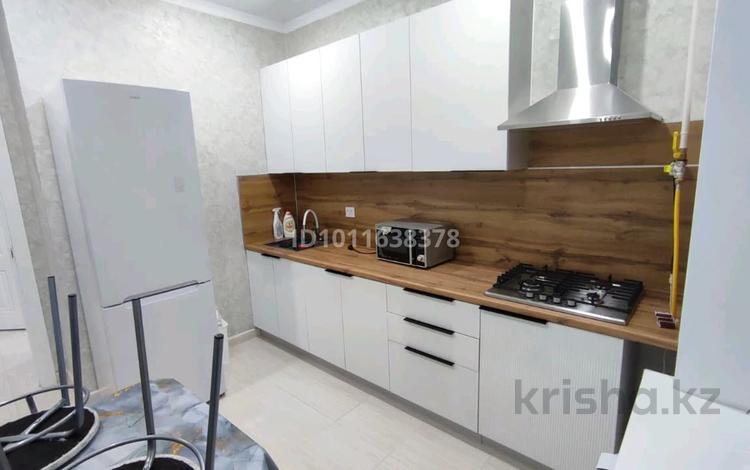 1-бөлмелі пәтер · 40 м² · 3/3 қабат, Кекилбаева 136 — Центр города, бағасы: 200 000 ₸ в Уральске — фото 2