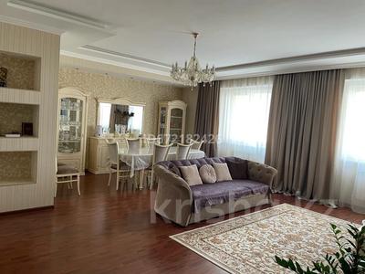 3-комнатная квартира, 135 м², 5/17 этаж, Калдаякова 11 за 52 млн 〒 в Астане, Алматы р-н