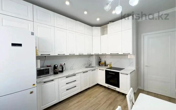 2-комнатная квартира · 60 м² · 2/12 этаж, Санжара Асфендиярова 4 — ОКНА НА УЛИЦУ за ~ 40 млн ₸ в Астане, Нура р-н — фото 10