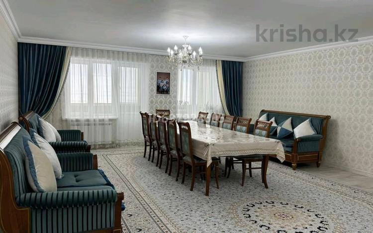 5-комнатная квартира · 166 м² · 3/5 этаж, проспект Каныш Сатпаева 42 за 80 млн ₸ в Атырау — фото 2