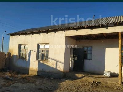 Отдельный дом · 4 комнаты · 80 м² · 10 сот., Карменова — Жуковский за 11 млн ₸ в Туркестане