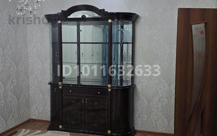 4-бөлмелі пәтер · 80 м² · 2/5 қабат, мкр Алатау 52, бағасы: 22.5 млн ₸ в Таразе — фото 2