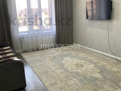 3-бөлмелі пәтер, 85 м², 3/3 қабат, мкр Городской Аэропорт, Кулкыбаева 13, бағасы: 51 млн 〒 в Караганде, Казыбек би р-н