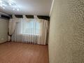 3-комнатная квартира · 73 м² · 4/5 этаж, мкр Астана 4 за 28.5 млн ₸ в Уральске — фото 2