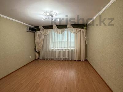 3-комнатная квартира · 73 м² · 4/5 этаж, мкр Астана 4 за 28.5 млн ₸ в Уральске