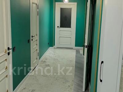 3-бөлмелі пәтер, 90 м², 9/12 қабат ай сайын, Назарбекова 29 — Шаяхметов, бағасы: 330 000 〒 в Шымкенте