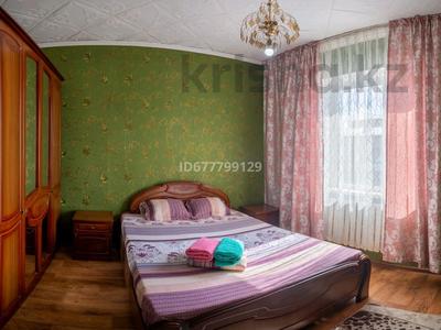2-комнатная квартира, 60 м², 5/5 этаж посуточно, 4-й мик 26 за 8 000 〒 в Талдыкоргане