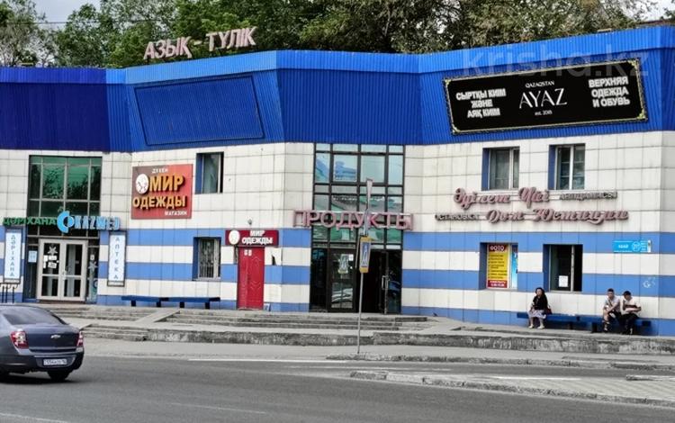 Свободное назначение, офисы, магазины и бутики, салоны красоты, фитнес и спорт, медцентры и аптеки, образование, развлечения, конференц-залы, кабинеты и рабочие места, студии · 180 м² за 378 000 〒 в Усть-Каменогорске, Ульбинский — фото 2