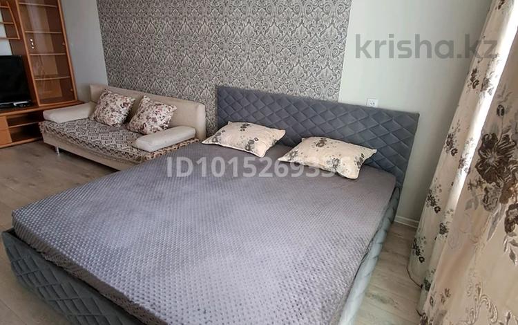 1-комнатная квартира · 40 м² · 7/9 этаж, мкр 11 115 за 10 000 ₸ в Актобе — фото 2