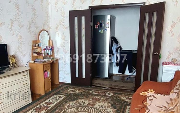 3-комнатная квартира, 61 м², 1/10 этаж, Рыскулова 37 за 18.8 млн 〒 в Семее — фото 3