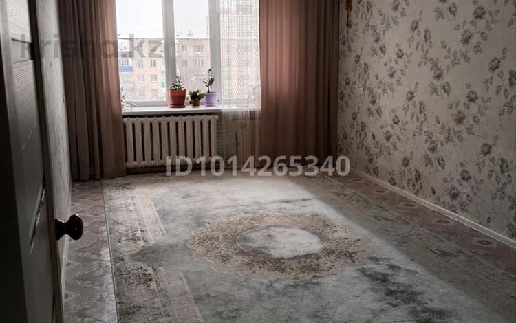 2-бөлмелі пәтер · 46.8 м² · 5/5 қабат, 50 лет Октября 66, бағасы: 10 млн ₸ в Рудном — фото 2