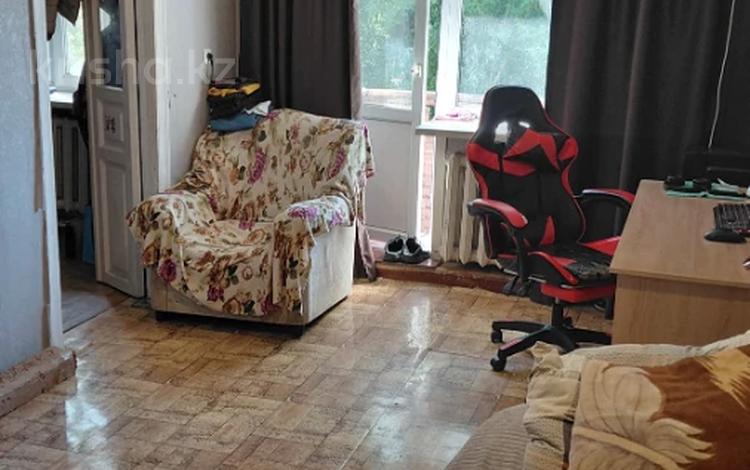 2-комнатная квартира · 44 м² · 2/2 этаж, Бакинская, 26 квартал 39 — 26 квартал за 11.6 млн ₸ в Караганде, Казыбек би р-н — фото 2