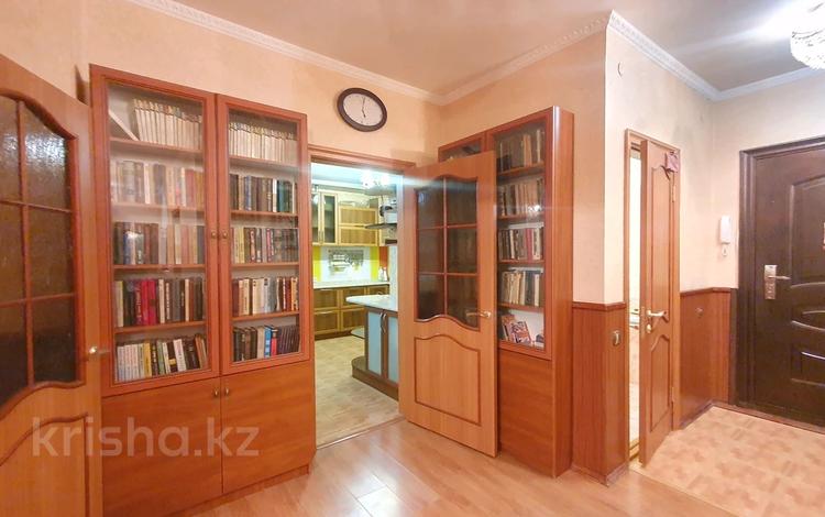 3-комнатная квартира · 104.8 м² · 12/15 этаж, Абая 11/1 — Заходи и живи! за 42.8 млн ₸ в Астане, Сарыарка р-н — фото 6