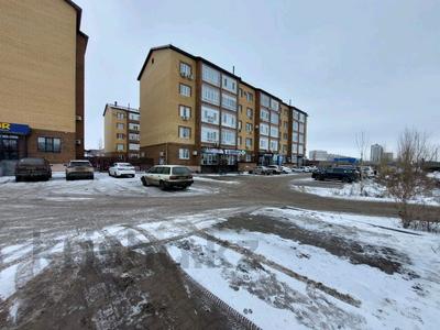 2-комнатная квартира · 74 м² · 3/5 этаж, мкр Строитель, С. Датова 38 — Ел Ырысы за 39.5 млн 〒 в Уральске