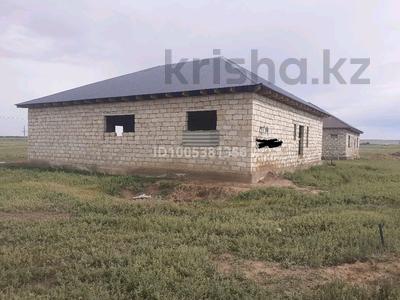 Жеке үй · 4 бөлме · 150 м² · 10 сот., Курашасай , 12В — Школа, бағасы: 7.5 млн 〒 в Актобе