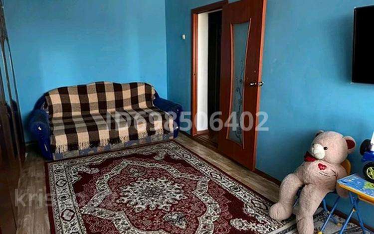 1-комнатная квартира · 42 м² · 6/9 этаж, Евразия 102 — Горвоенкомат за 100 000 ₸ в Уральске — фото 2