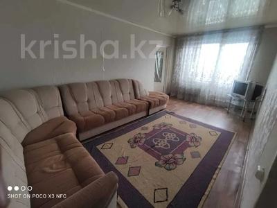 2-комнатная квартира, 50 м², 4/5 этаж помесячно, Самал 37 за 100 000 〒 в Талдыкоргане