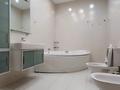 4-бөлмелі пәтер · 220 м² · 4/6 қабат, Рахмадиева, бағасы: 950 000 ₸ в Алматы, Бостандыкский р-н — фото 24